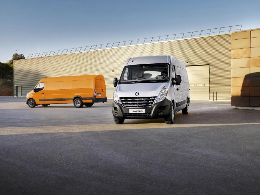  Renault Master L2H2 Van 2010 года  (фото 25 из 41)